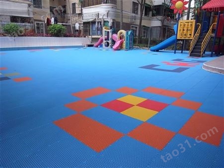 云南悬浮地垫 悬浮拼装地板 室外幼儿园羽毛球篮球场地垫 户外防滑悬浮地板