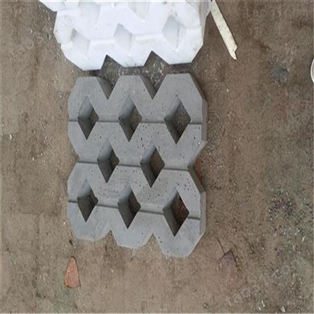 塑料植草砖模具 预制塑料植草砖模具 界万模具 抗撞击力好