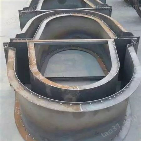 原型制造泄水沟模具-水泥泄水槽模具厂家-新型泄水渠钢模具定制